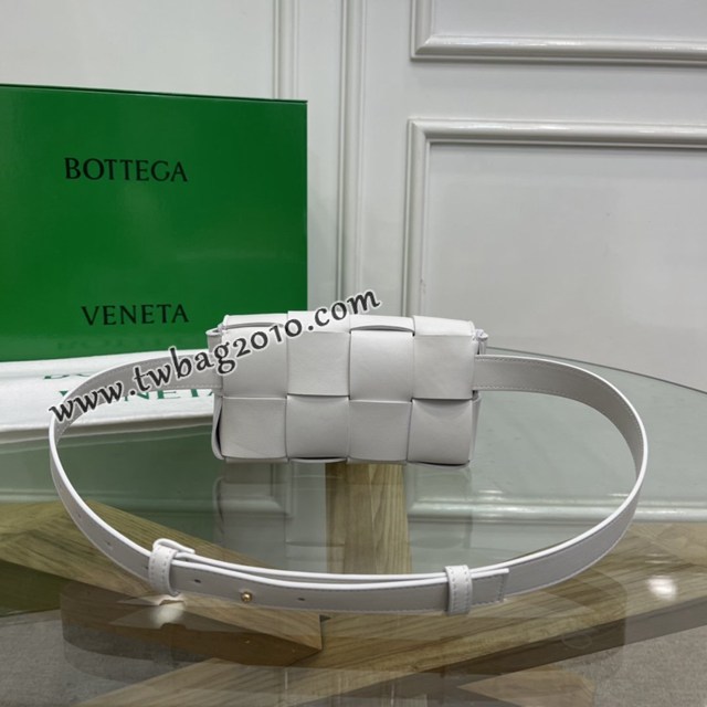 Bottega veneta高端女包 KF0015石膏白色 寶緹嘉CAEESTTE腰包 BV經典款手工編織手包腰包胸包斜挎包  gxz1207